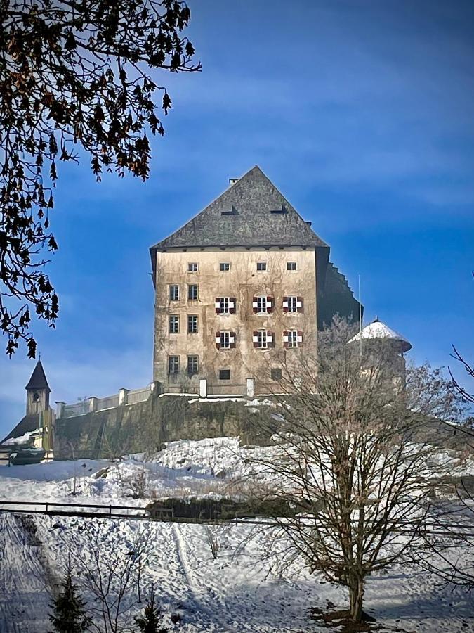 Schloss Moosburg Gaestehaus Exterior photo