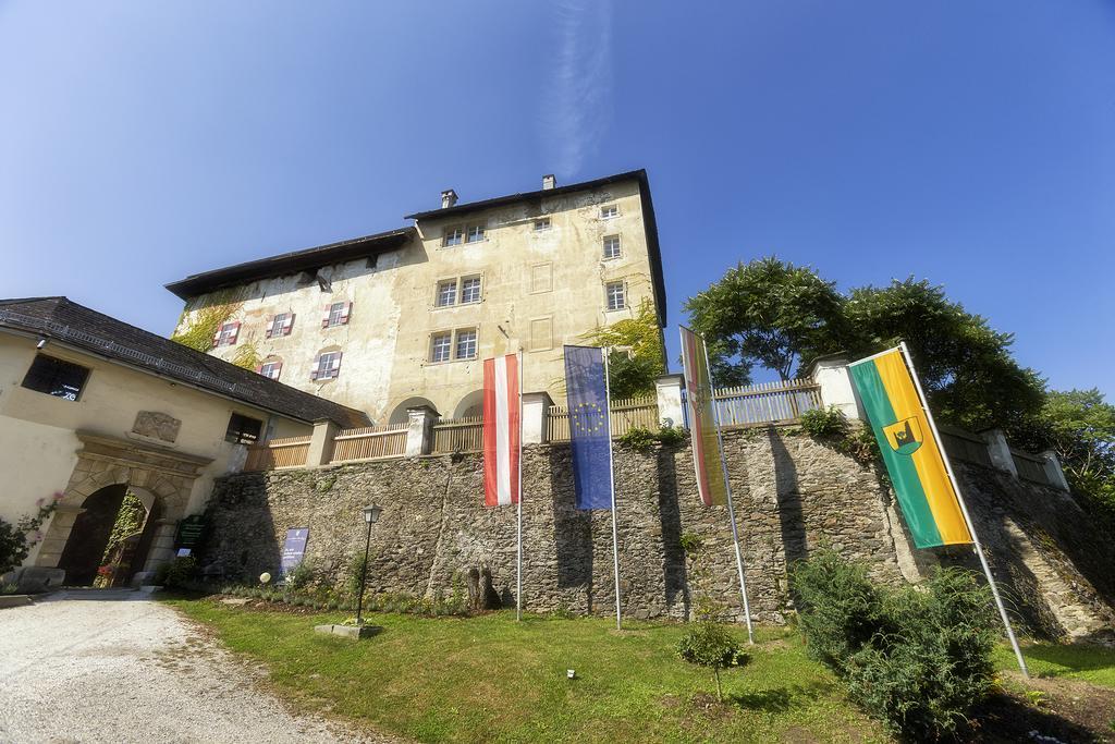Schloss Moosburg Gaestehaus Exterior photo